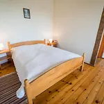 Folwark Luknajno Nad Jeziorem Sniardwy Dziedzictwo Kulinarne Warmia-mazury Mikołajki