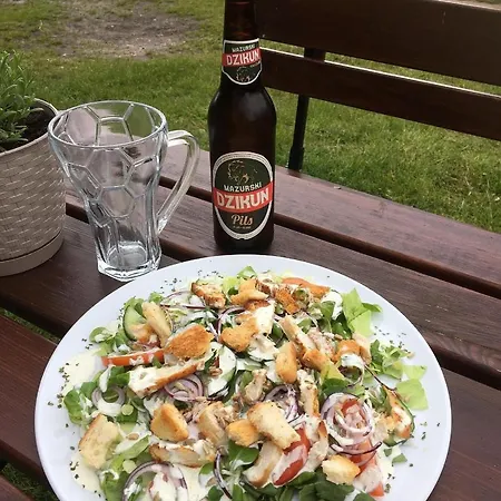 Folwark Luknajno Nad Jeziorem Sniardwy Dziedzictwo Kulinarne Warmia-mazury Couette-café