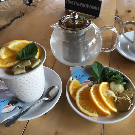 Folwark Luknajno Nad Jeziorem Sniardwy Dziedzictwo Kulinarne Warmia-mazury Couette-café