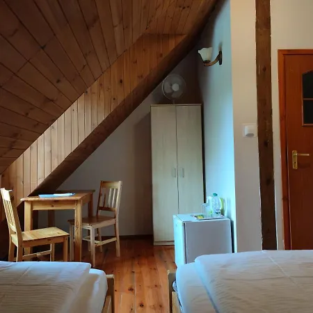 Couette-café Folwark Luknajno Nad Jeziorem Sniardwy Dziedzictwo Kulinarne Warmia-mazury