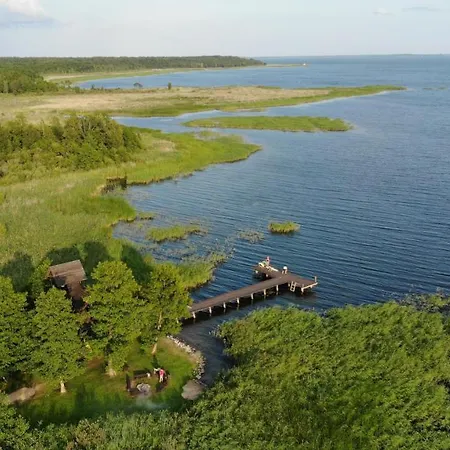 Folwark Luknajno Nad Jeziorem Sniardwy Dziedzictwo Kulinarne Warmia-mazury Couette-café