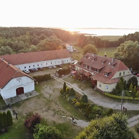 Couette-café Folwark Luknajno Nad Jeziorem Sniardwy Dziedzictwo Kulinarne Warmia-mazury